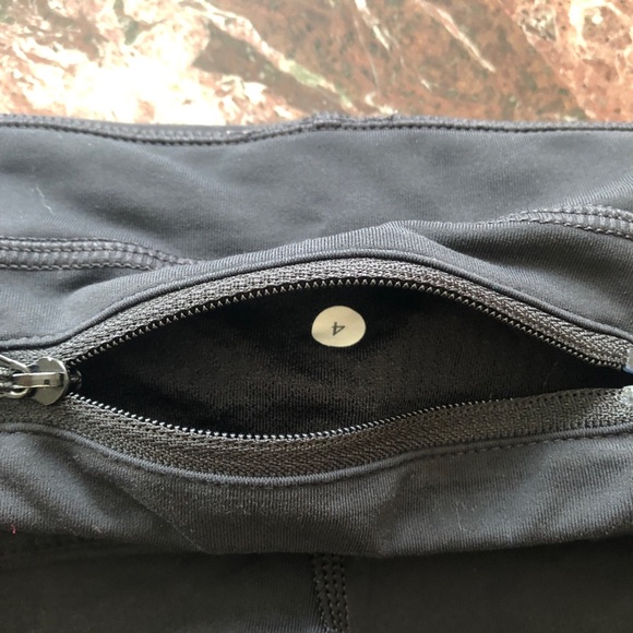 LULULEMON Run Inspire Crop II Luxtreme in Black - Picture 8 of 10